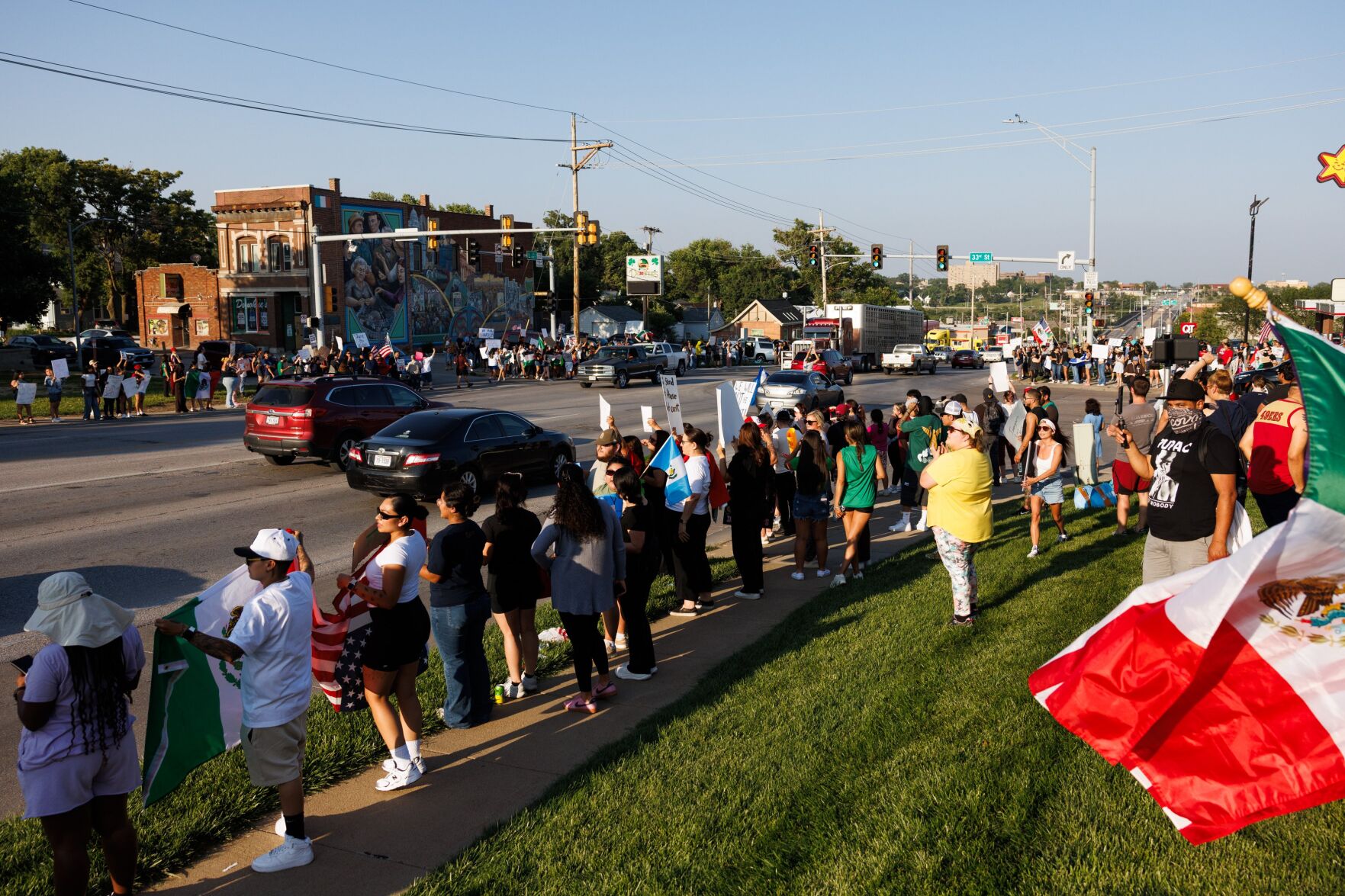 061025-owh-new-protest-nf-01.JPG